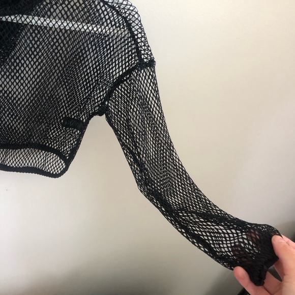 Fishnet Long Sleeve Crop Top S - Picture 6 of 6